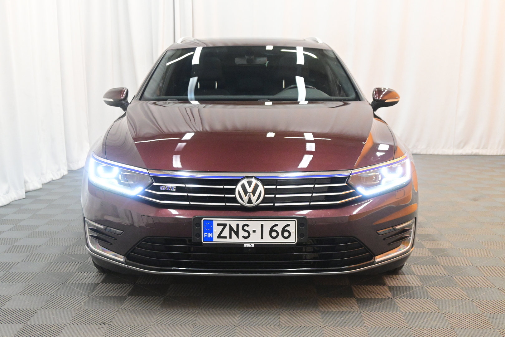 VOLKSWAGEN Passat 2018