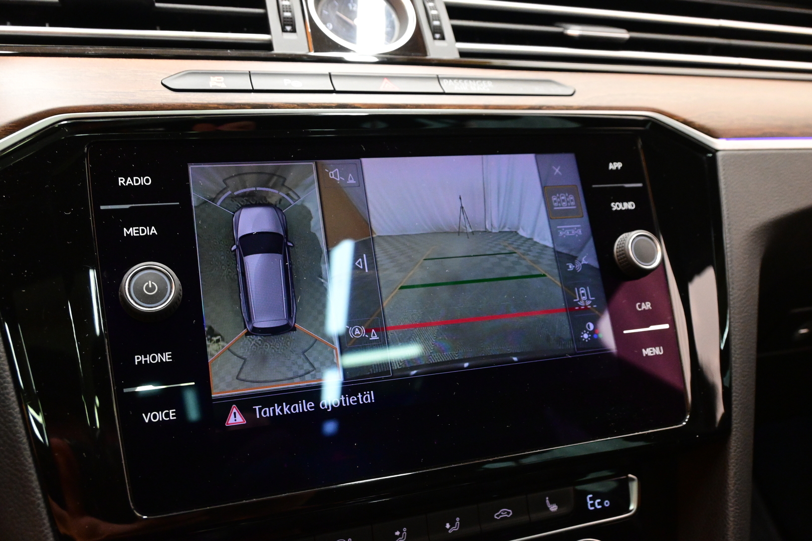 VOLKSWAGEN Passat 2018