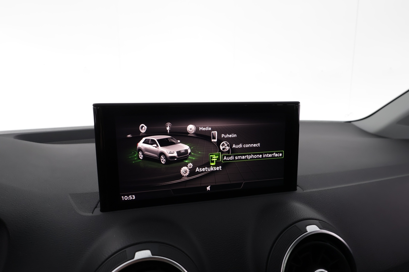 AUDI Q2 2023