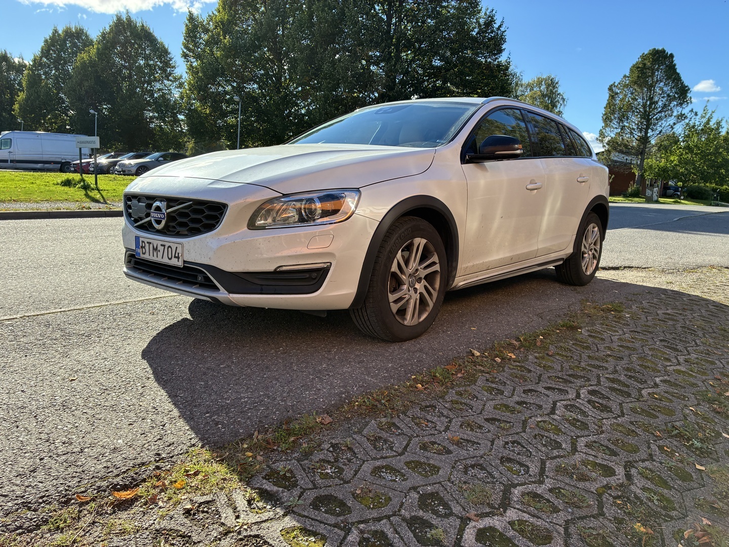 VOLVO V60 Cross Country 2016