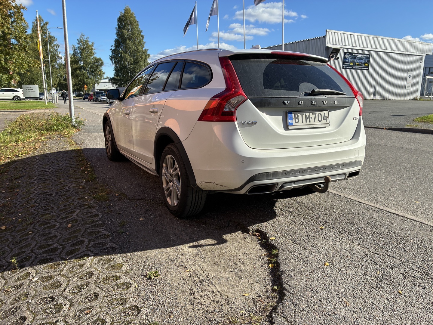 VOLVO V60 Cross Country 2016