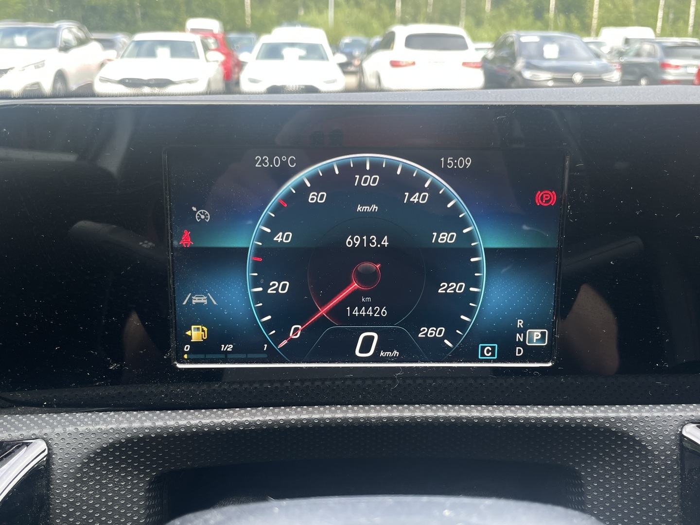 MERCEDES-BENZ A 2019