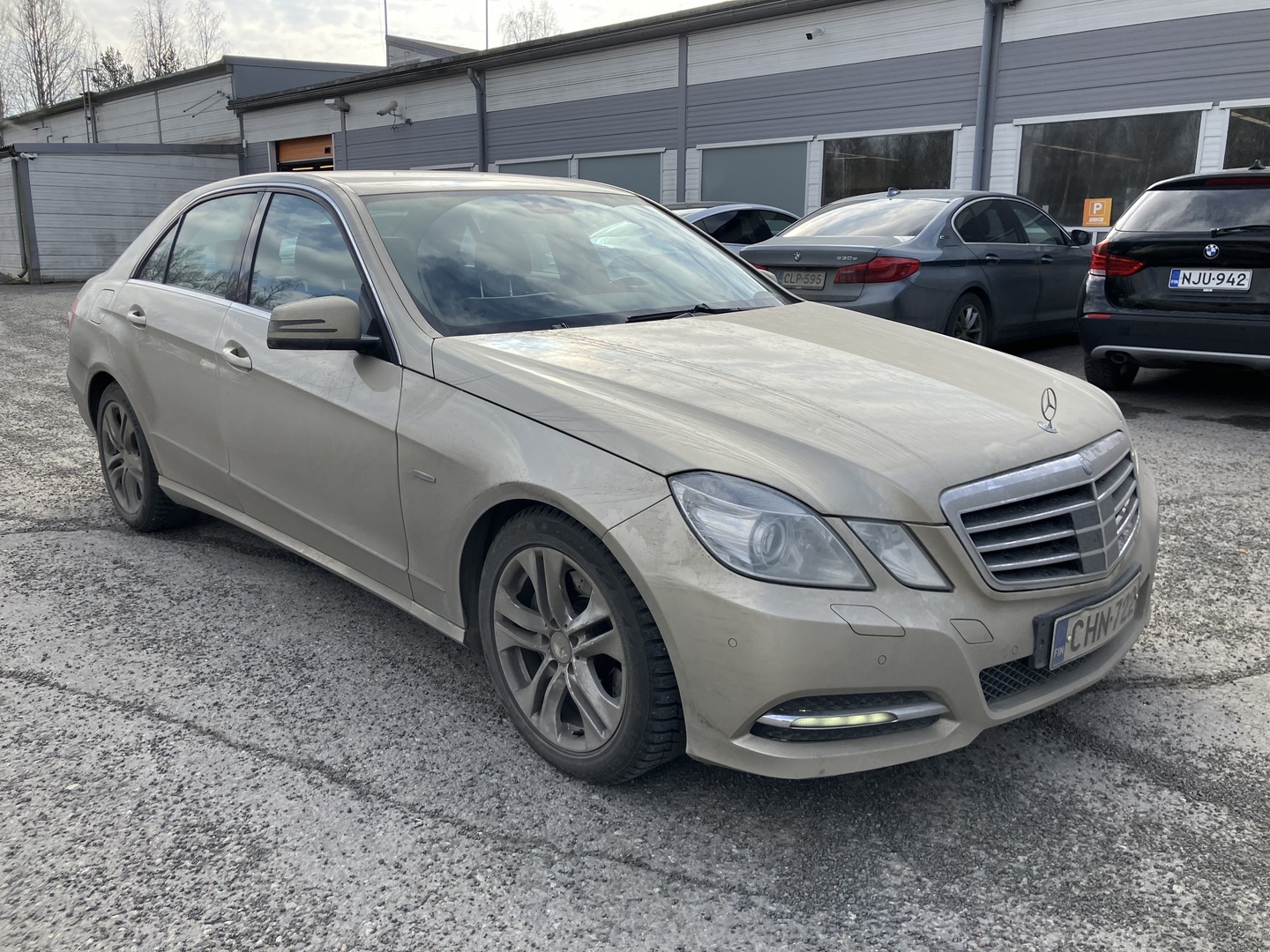 MERCEDES-BENZ E 2010