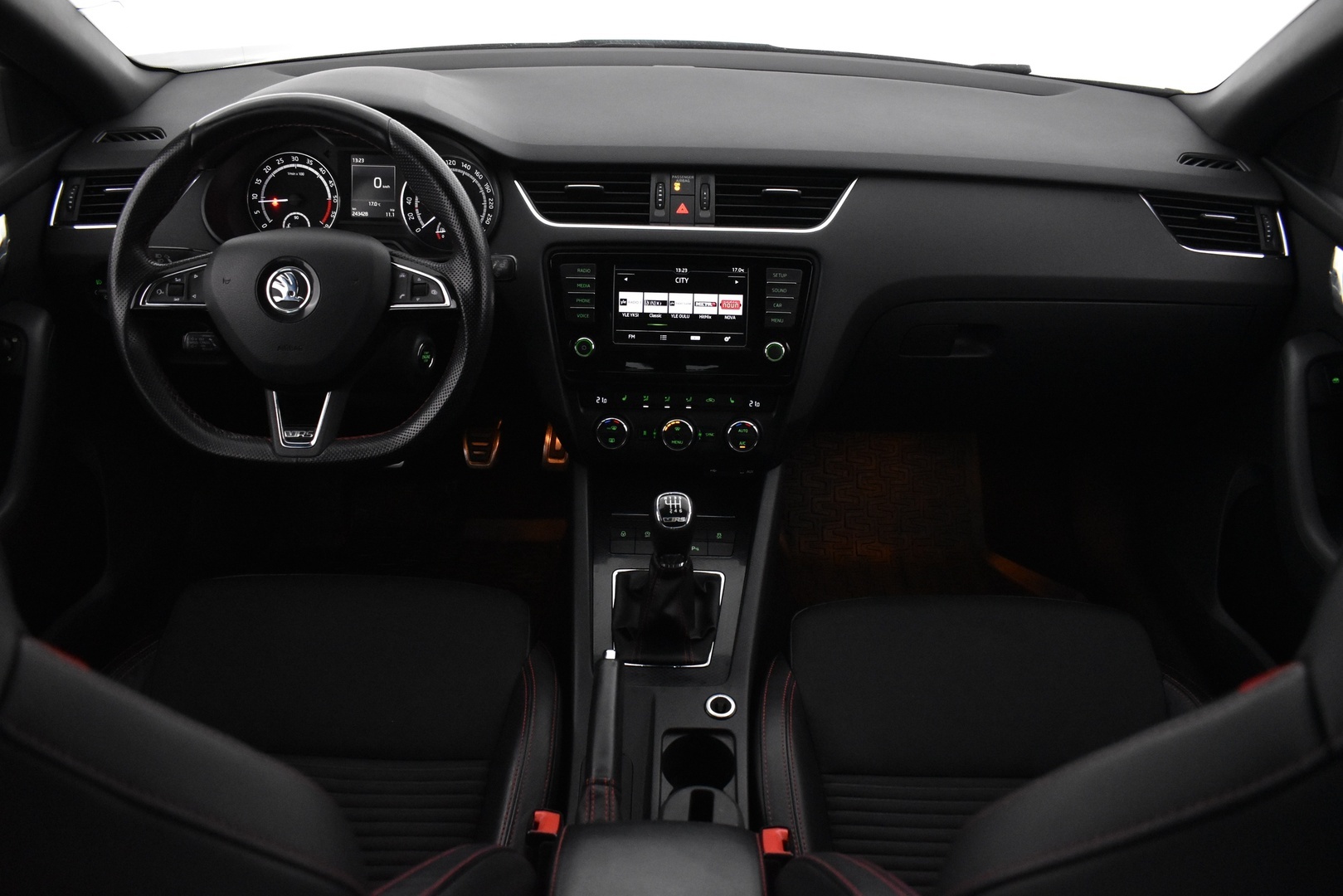 SKODA Octavia 2016