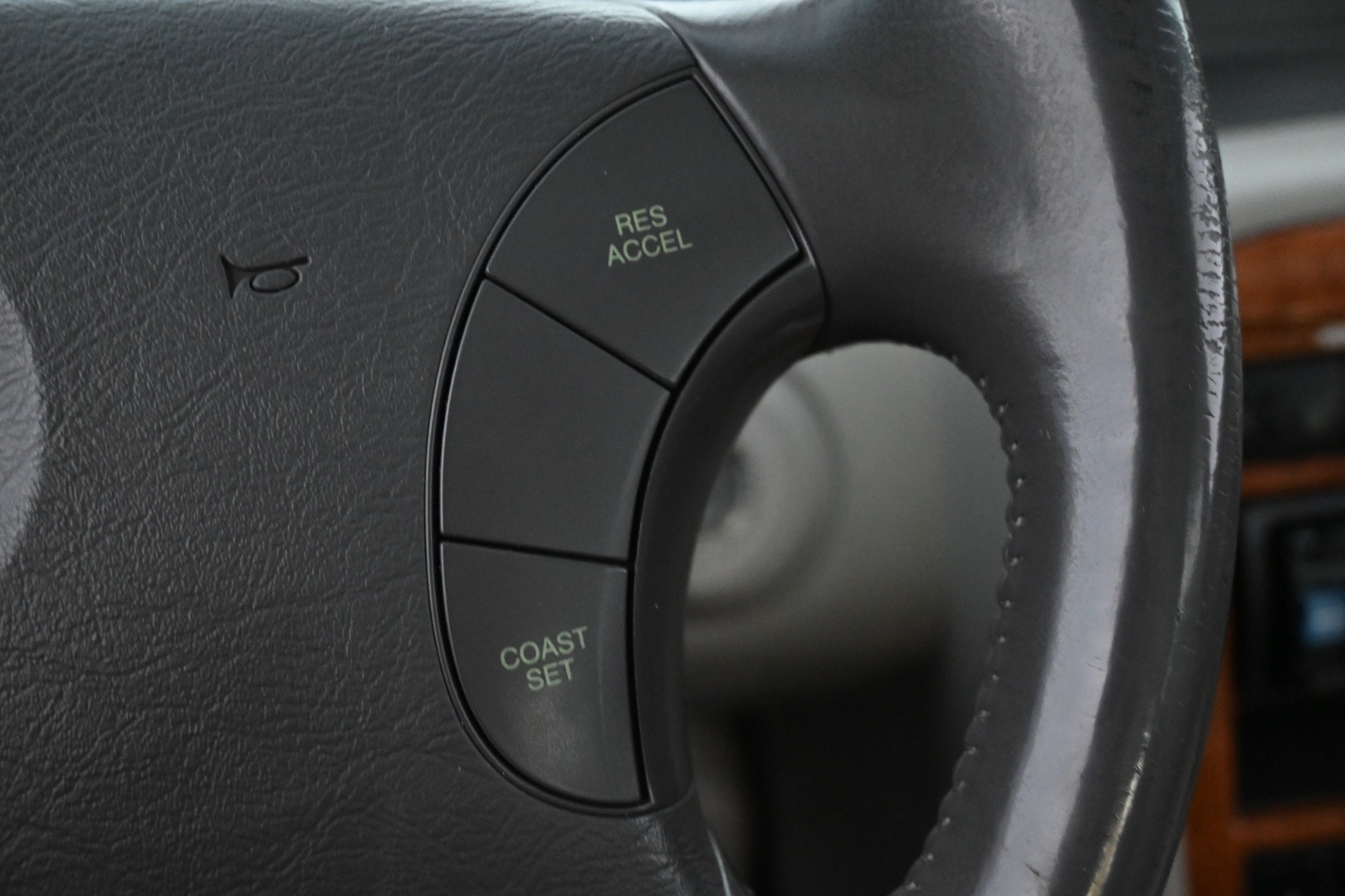 KIA Opirus 2007