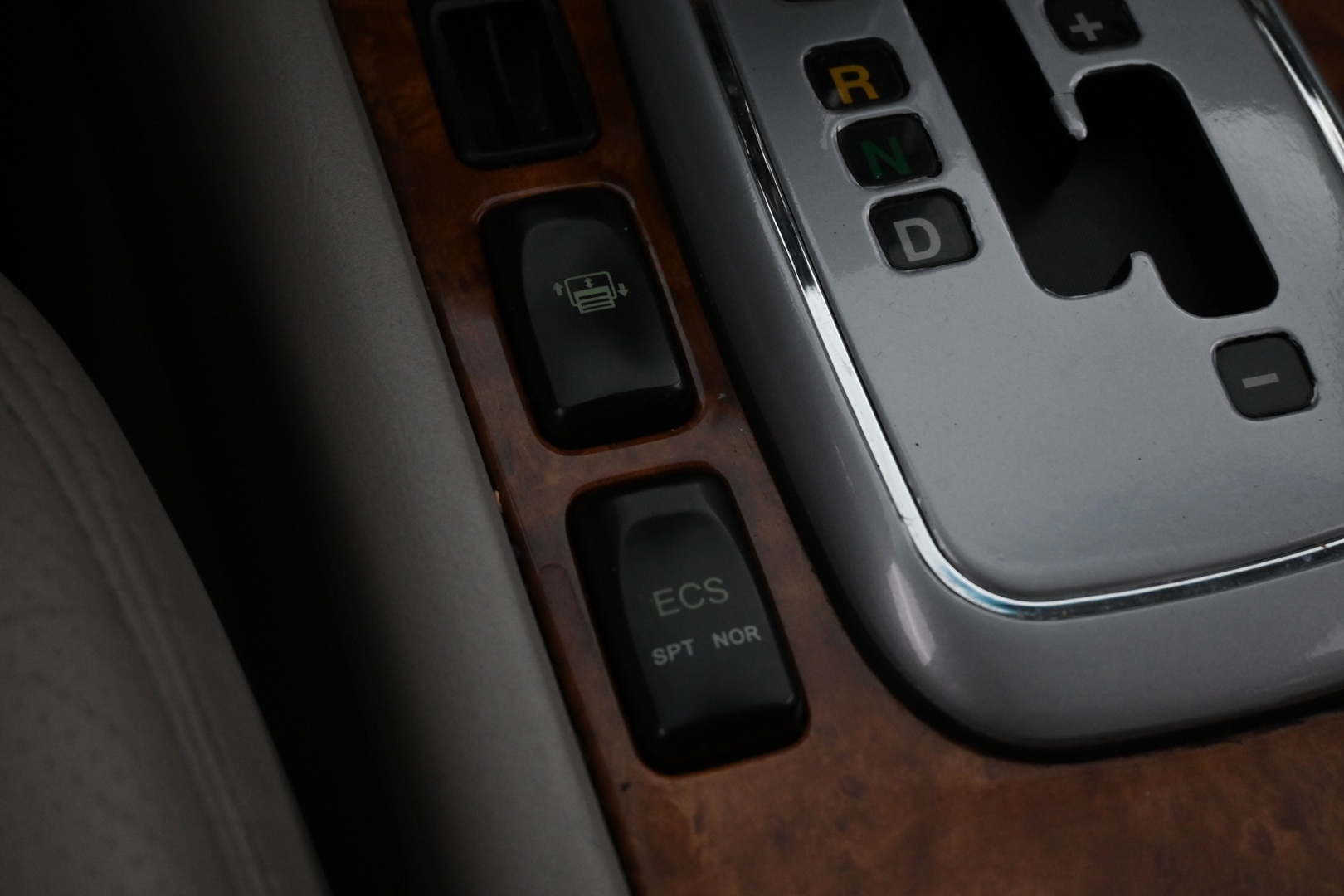 KIA Opirus 2007
