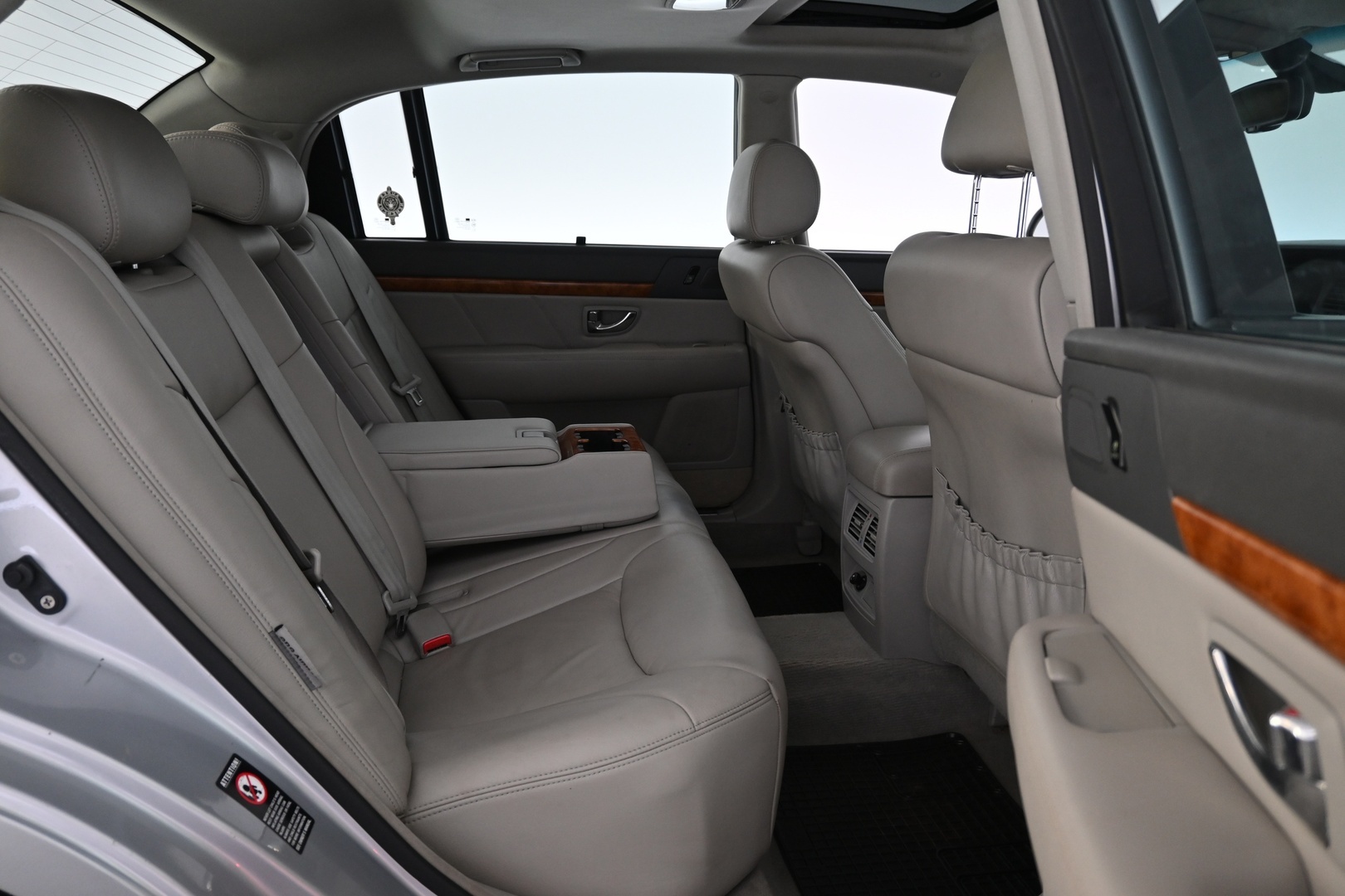 KIA Opirus 2007