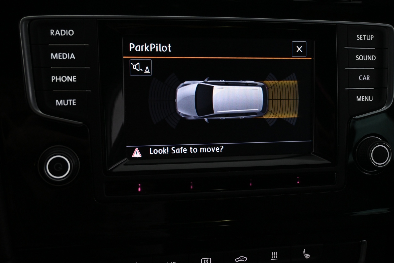 VOLKSWAGEN Golf 2015