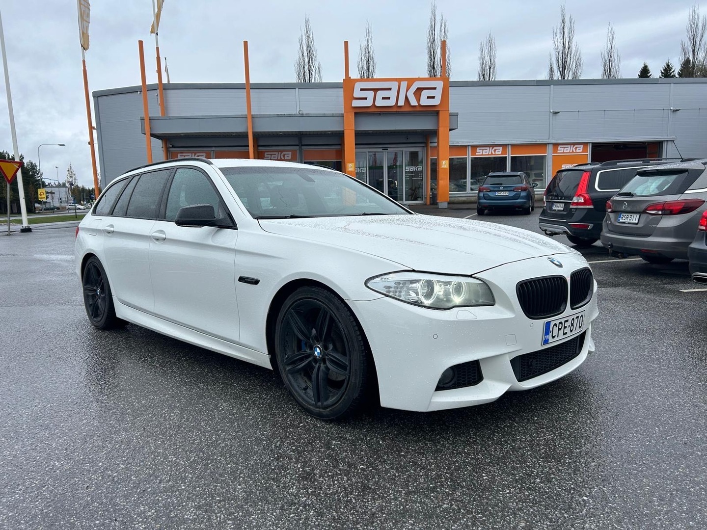 BMW 520 2011