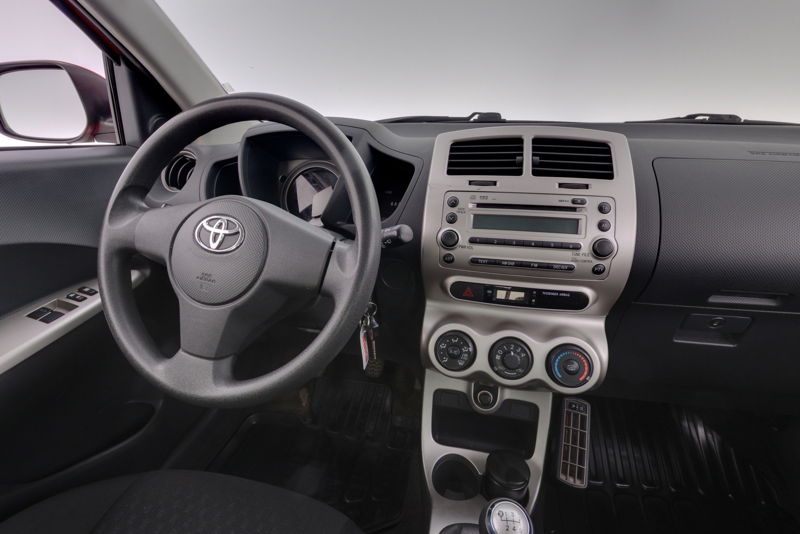 TOYOTA Urban Cruiser 2009