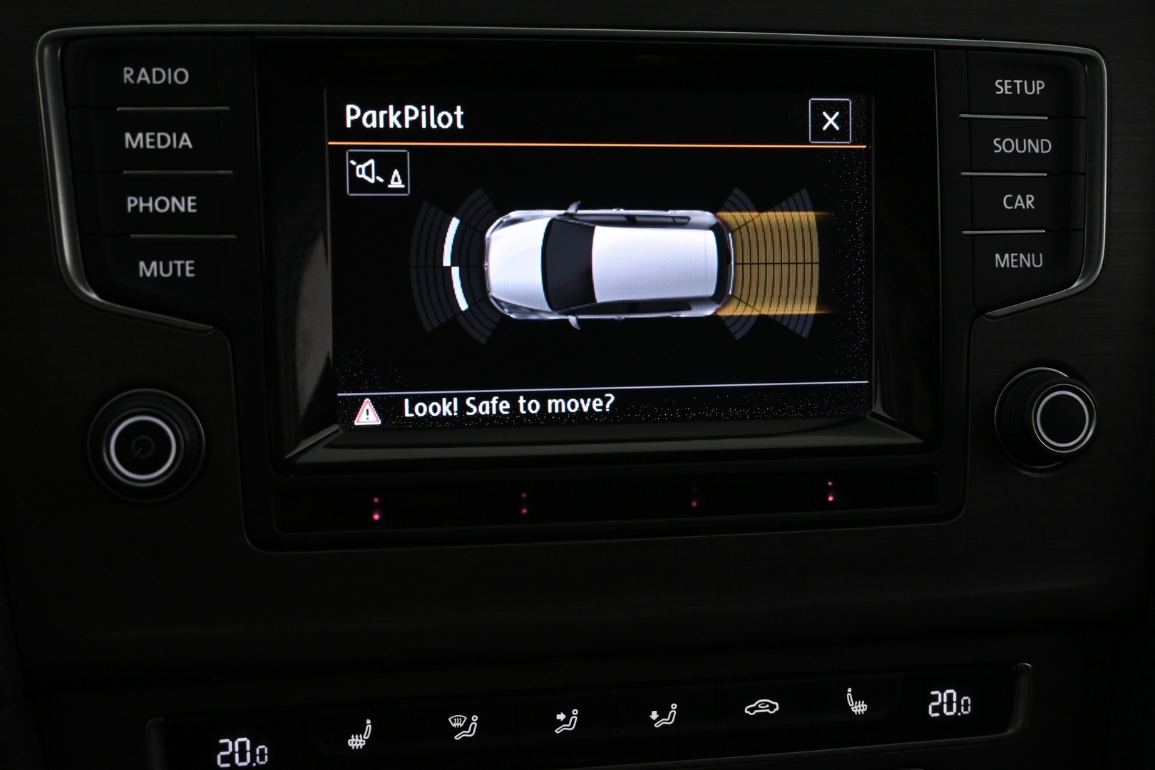 VOLKSWAGEN Golf 2013