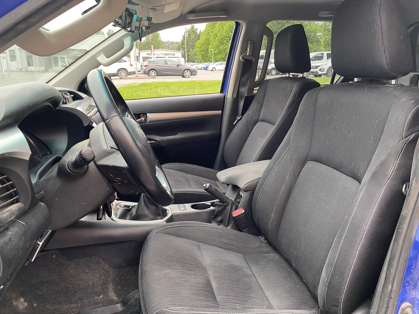 TOYOTA Hilux 2017