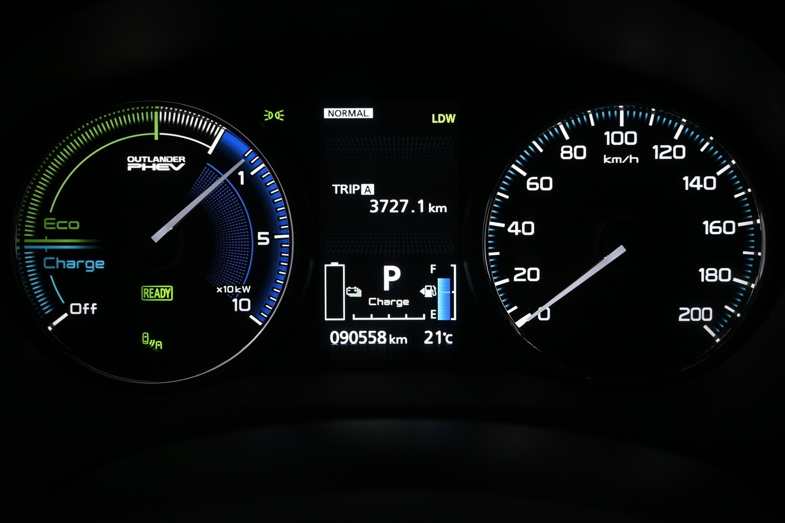 MITSUBISHI Outlander PHEV 2019