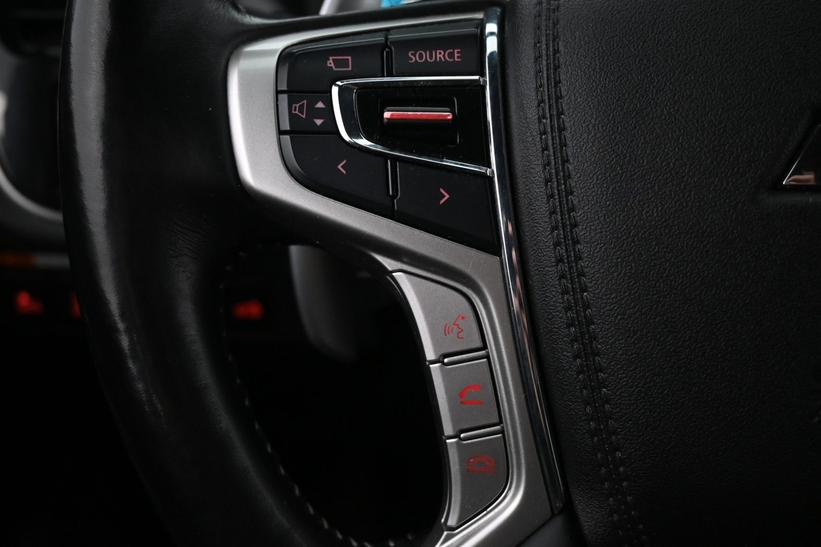 MITSUBISHI Outlander PHEV 2019