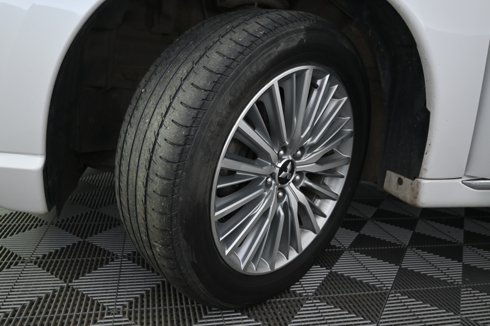 MITSUBISHI Outlander PHEV 2019