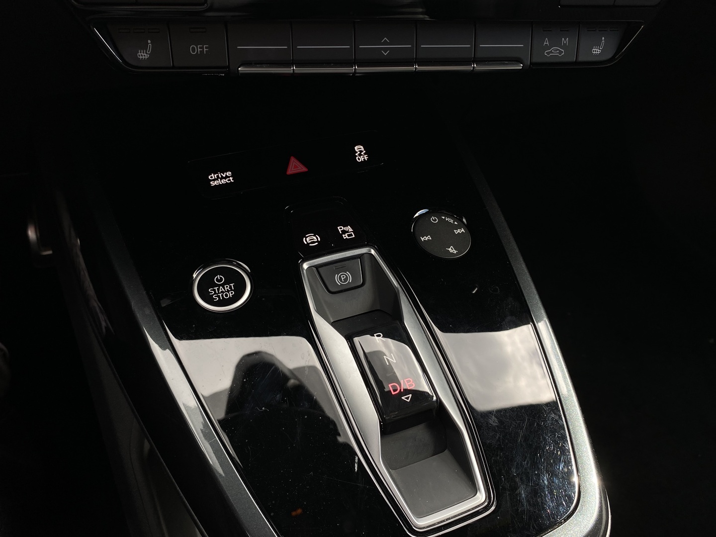 AUDI Q4 e-tron 2023