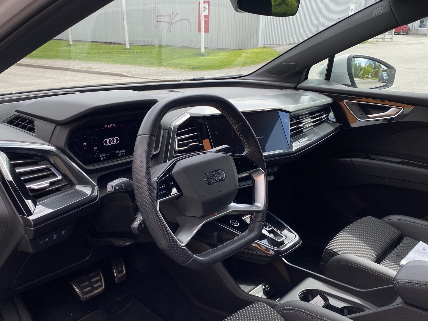 AUDI Q4 e-tron 2023
