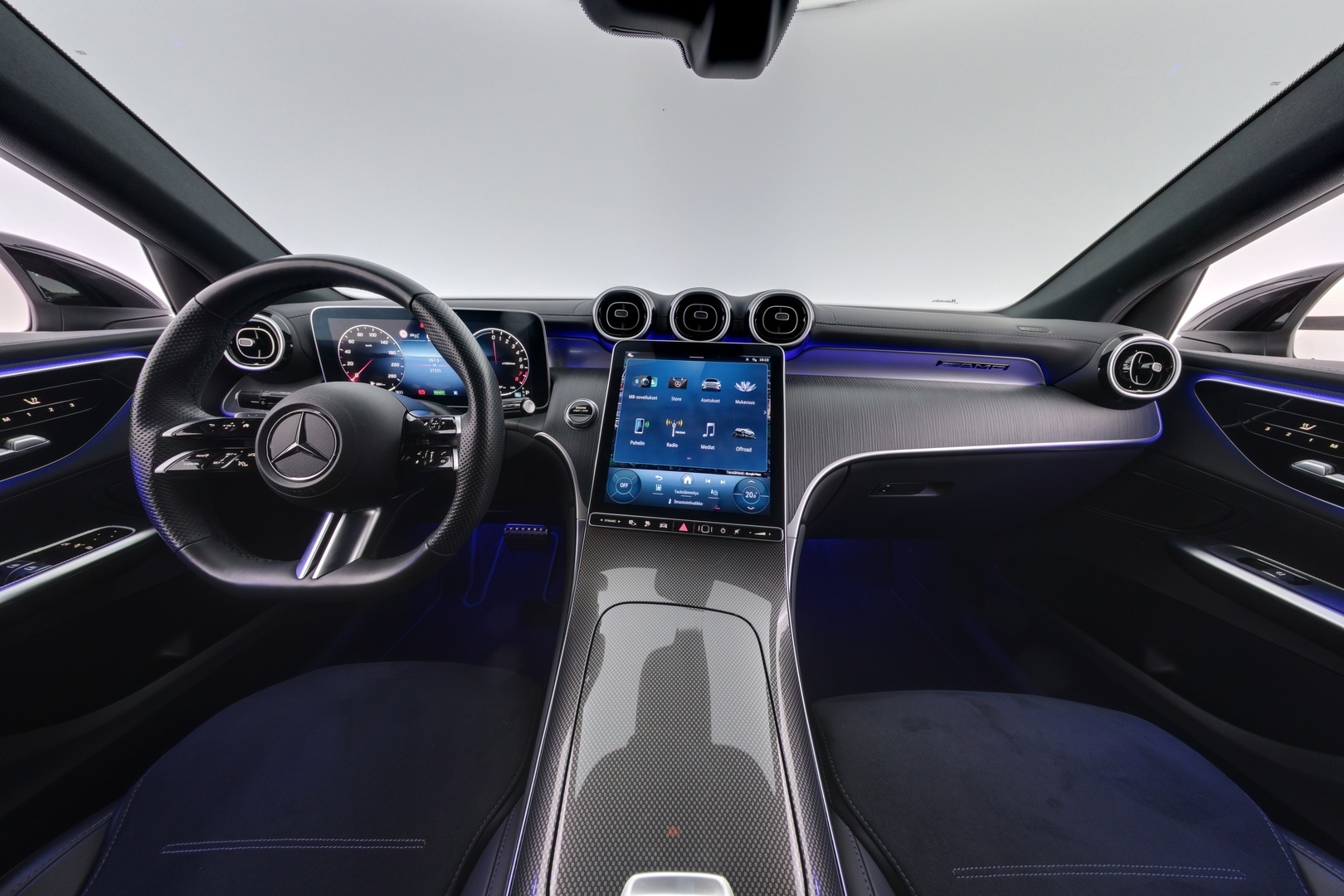 MERCEDES-BENZ GLC 2024