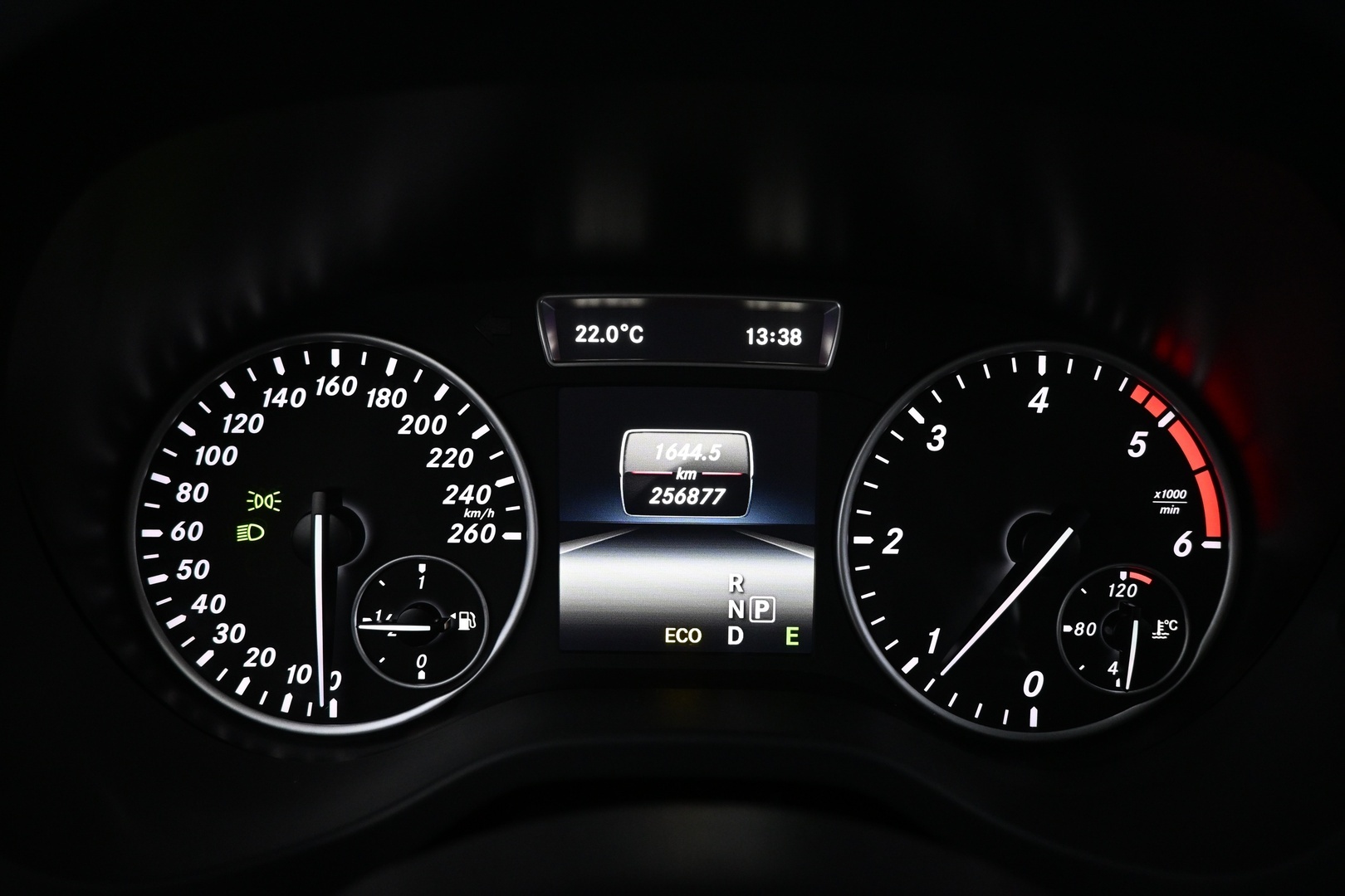 MERCEDES-BENZ A 2014