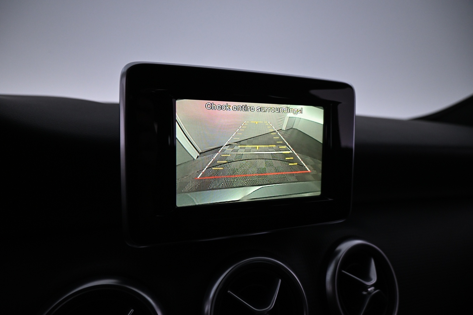 MERCEDES-BENZ A 2014