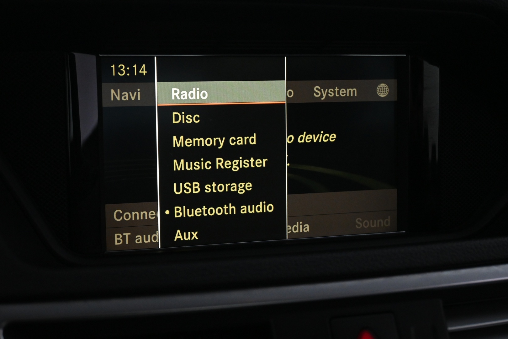 MERCEDES-BENZ E 2012