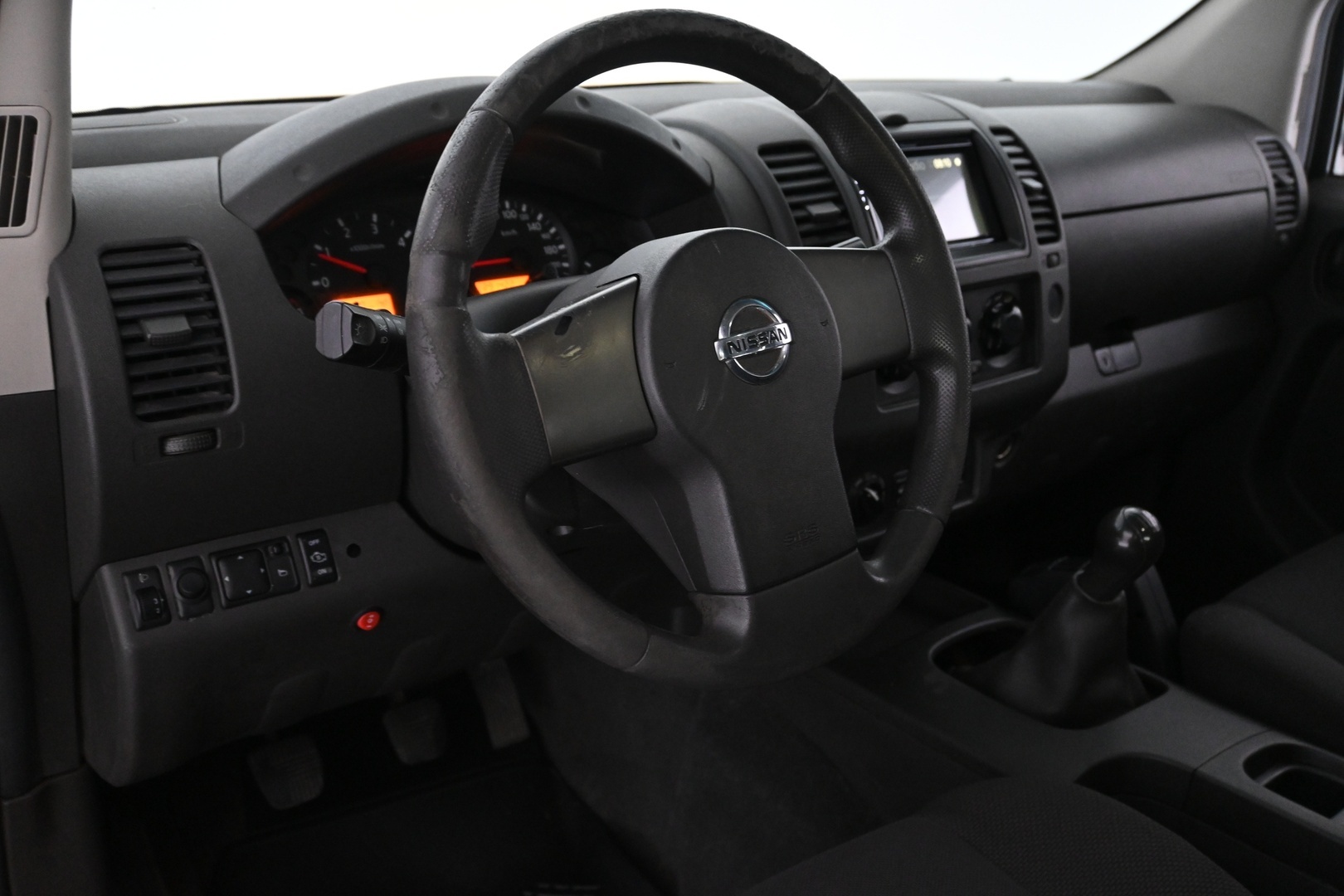 NISSAN Navara 2008