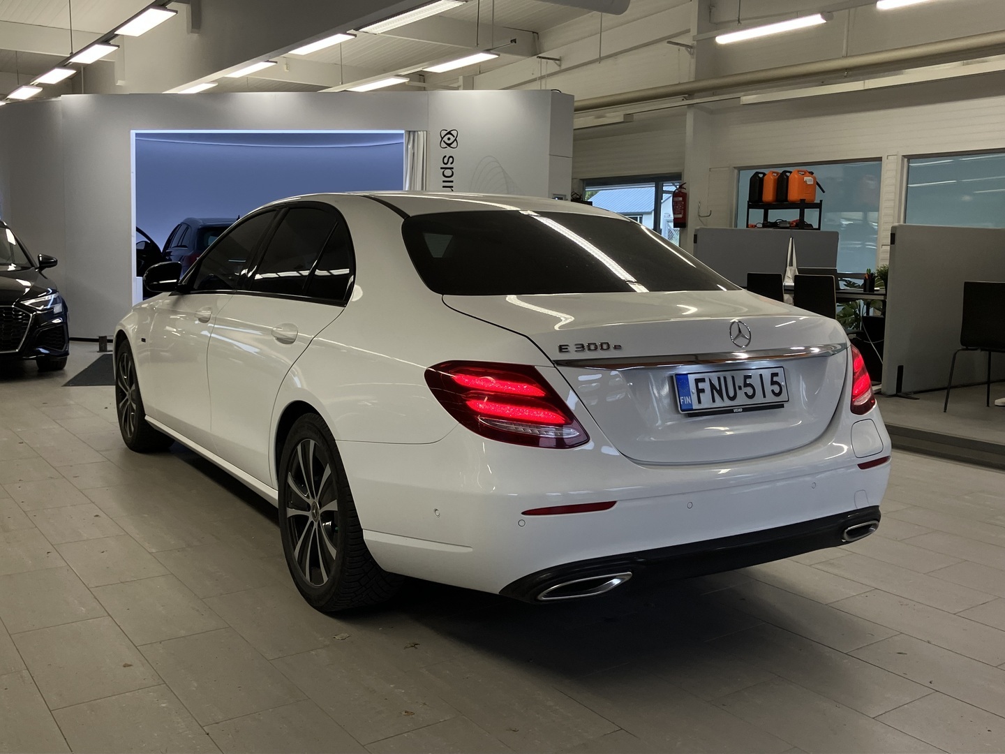 MERCEDES-BENZ E 2019