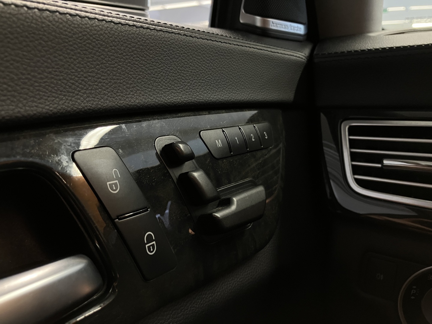 MERCEDES-BENZ CLS 2013