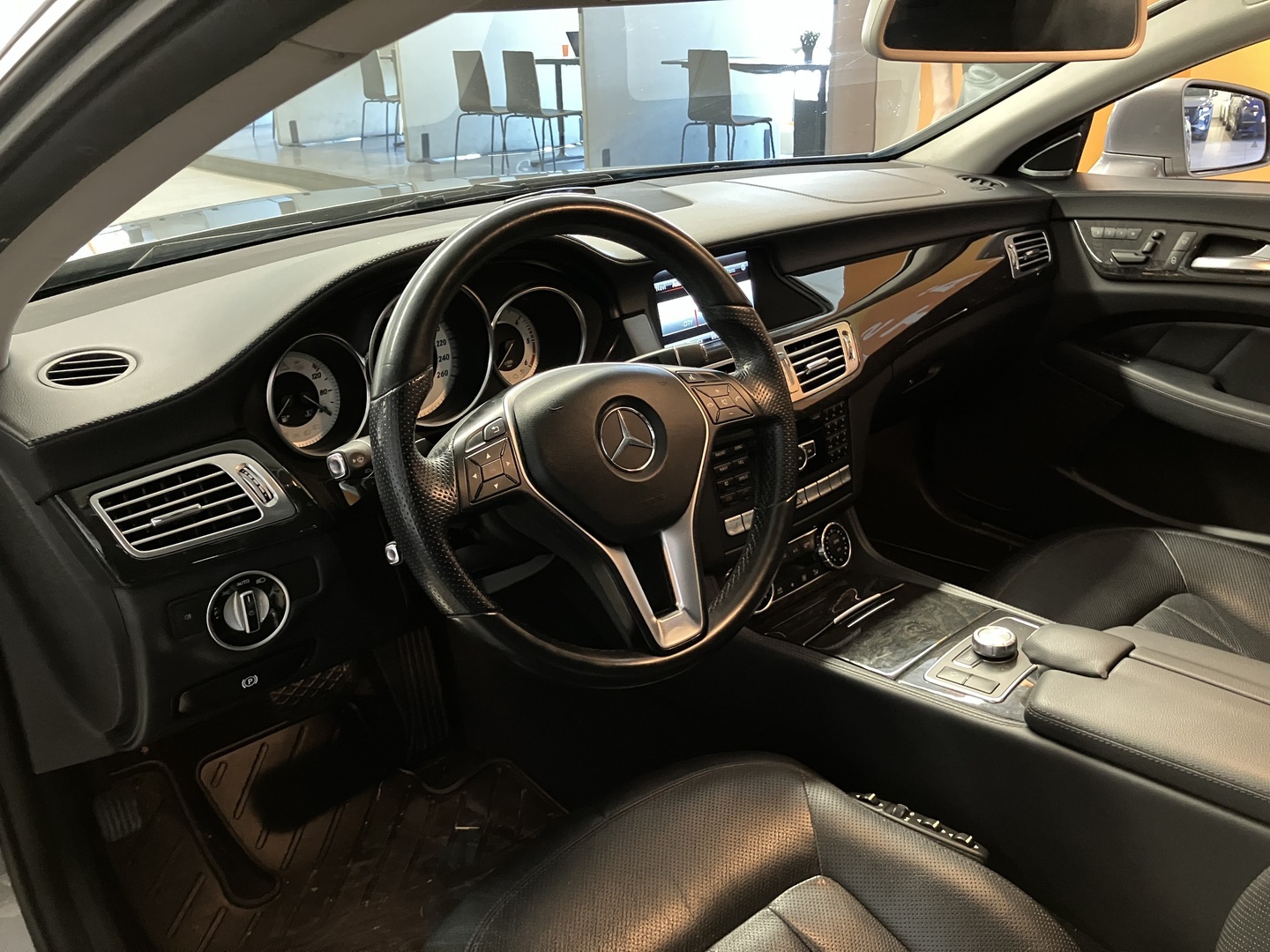 MERCEDES-BENZ CLS 2013