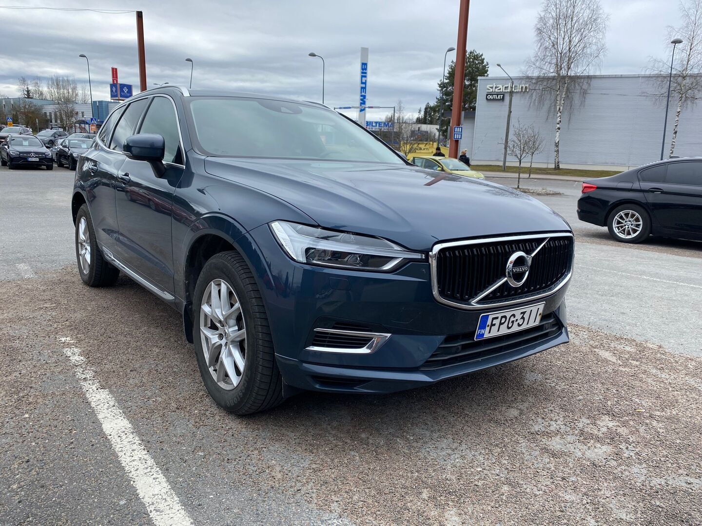 VOLVO XC60 2019
