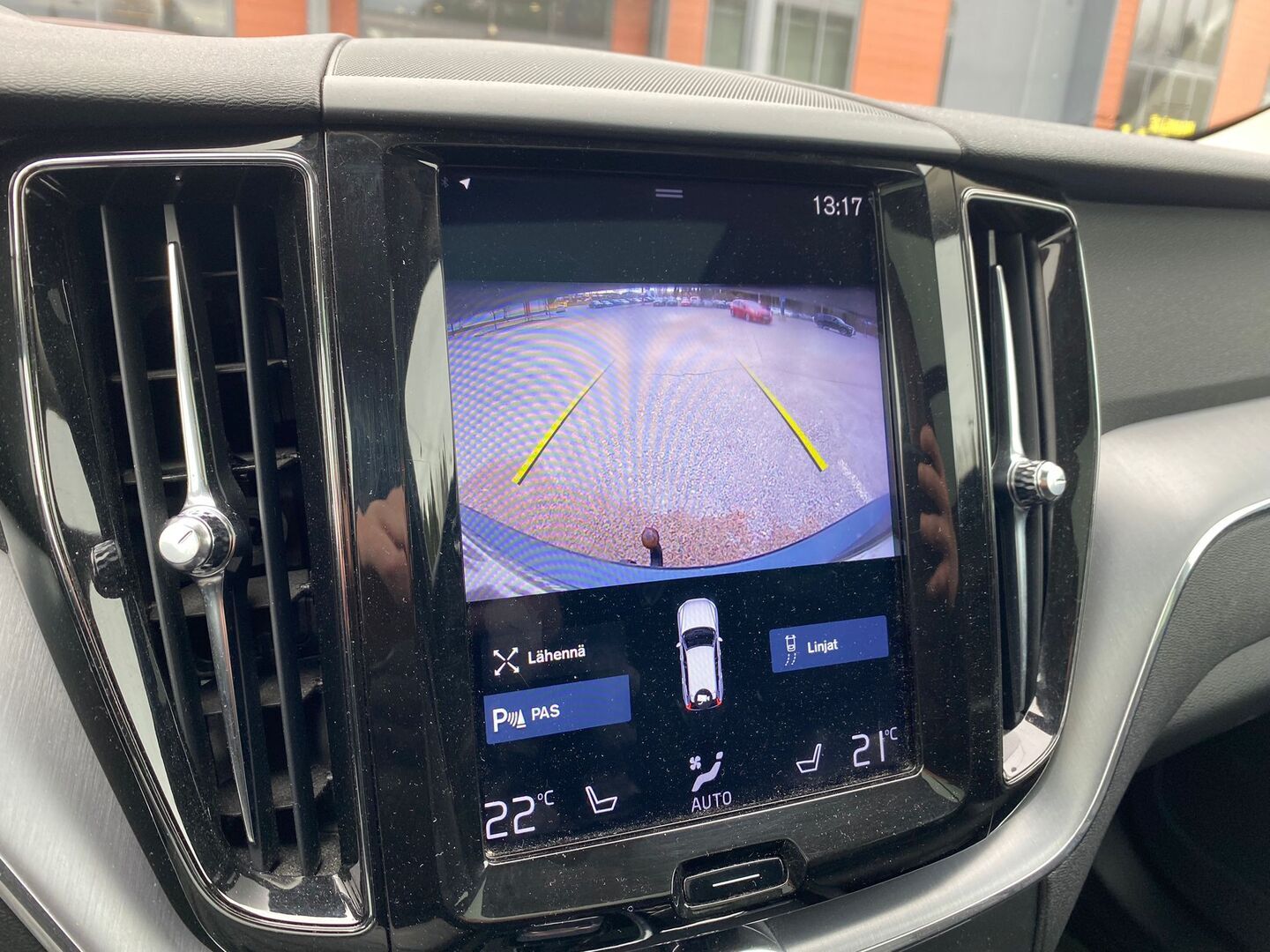 VOLVO XC60 2019