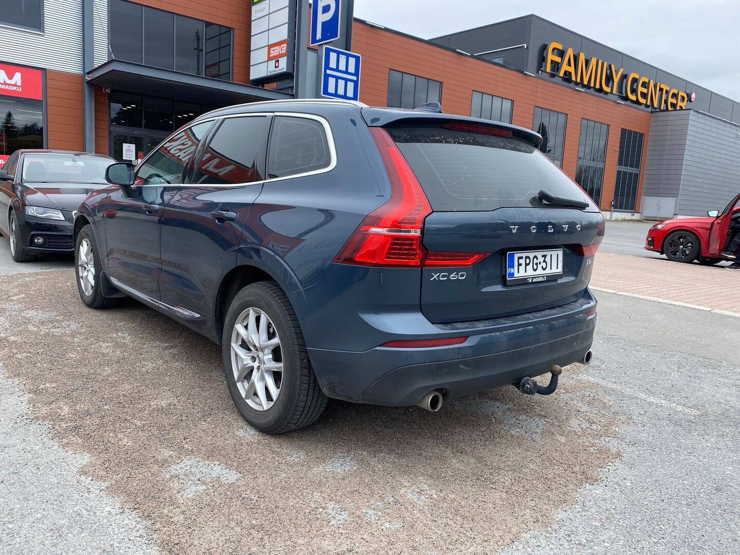 VOLVO XC60 2019