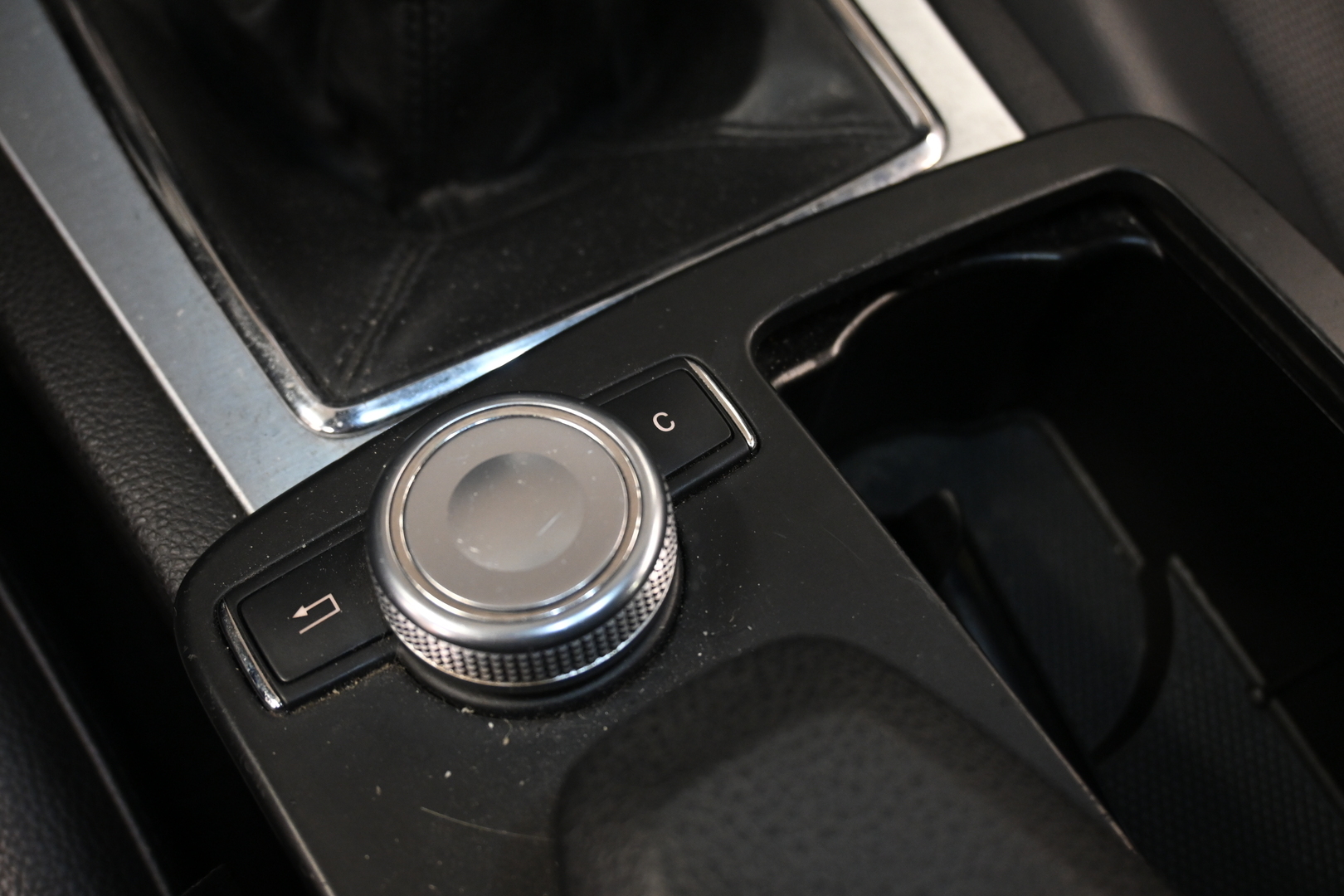 MERCEDES-BENZ C 2010