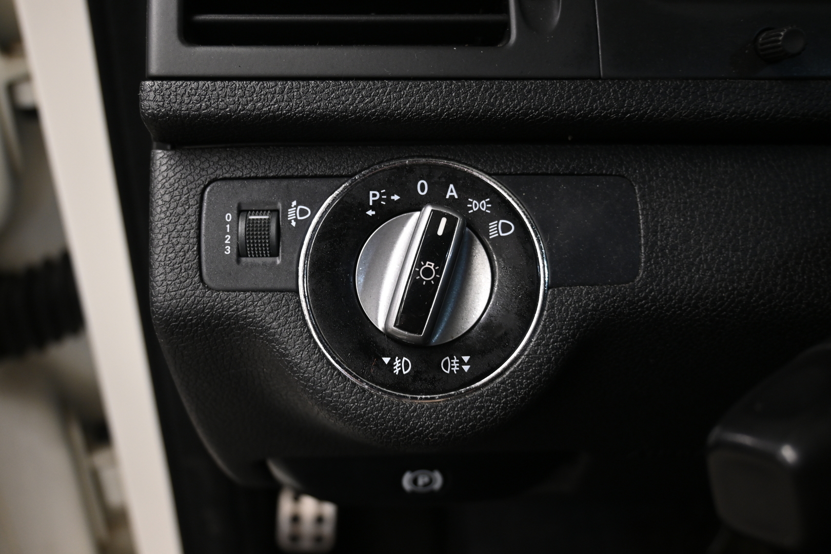 MERCEDES-BENZ C 2010