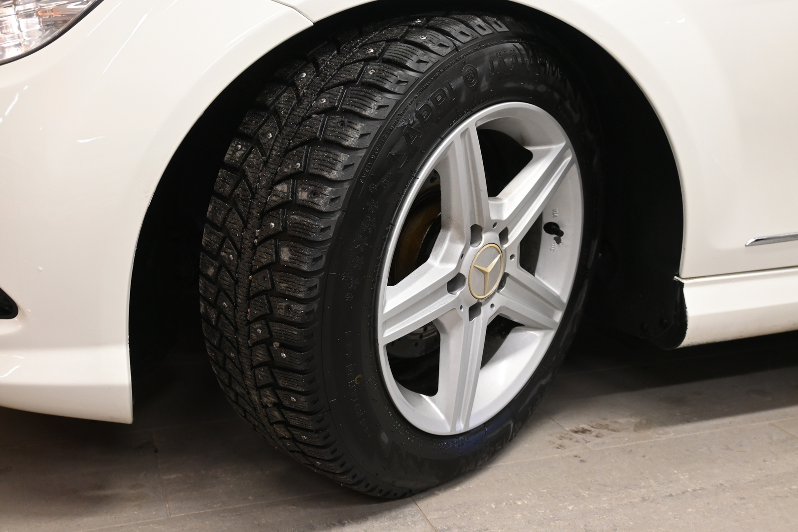 MERCEDES-BENZ C 2010