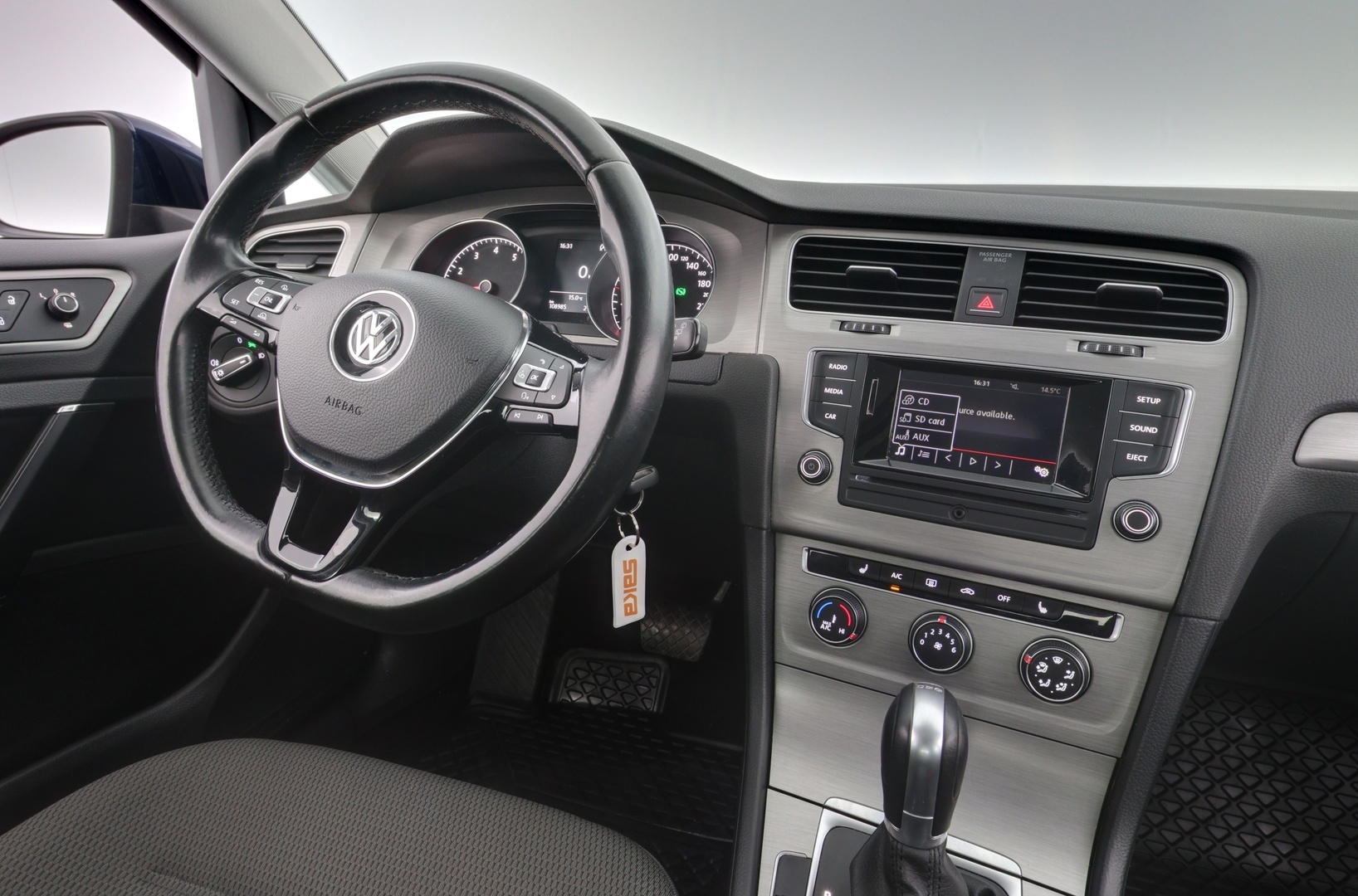 VOLKSWAGEN Golf 2014