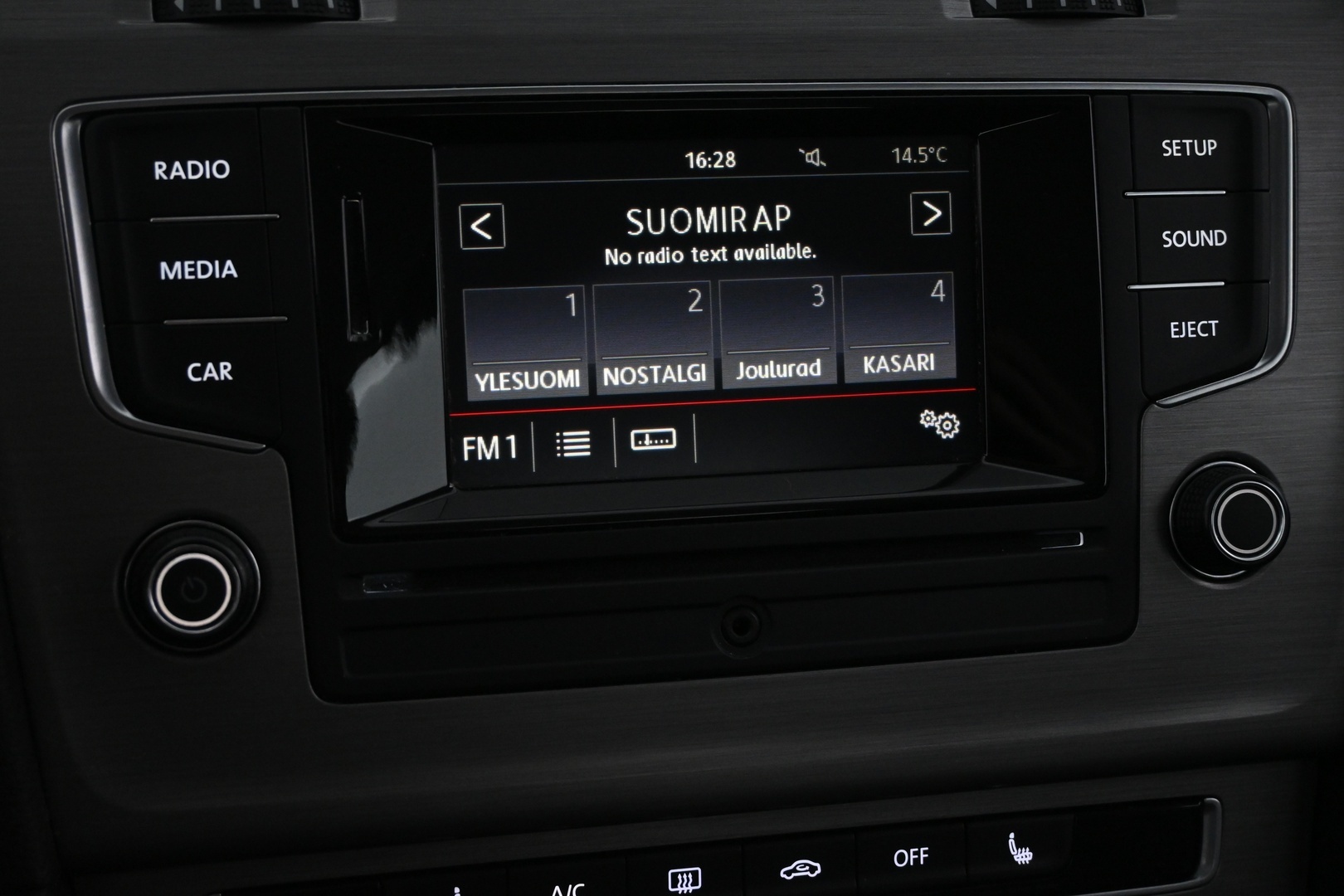 VOLKSWAGEN Golf 2014