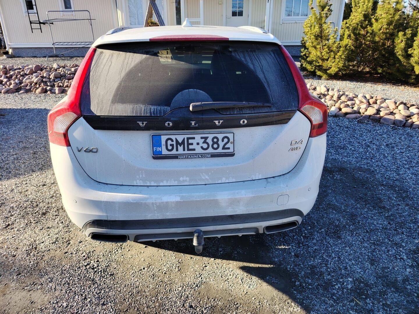 VOLVO V60 Cross Country 2016