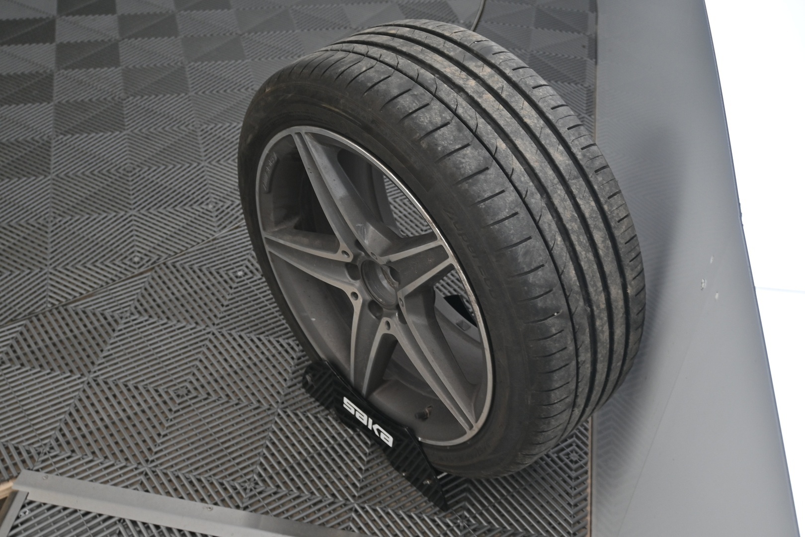 MERCEDES-BENZ C 2017