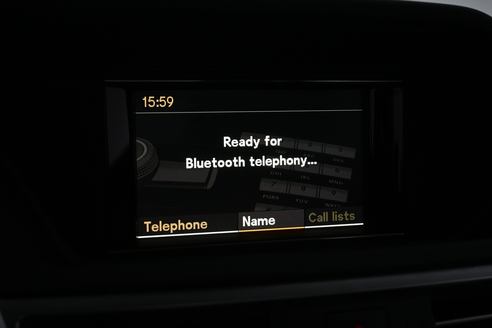 MERCEDES-BENZ E 2011