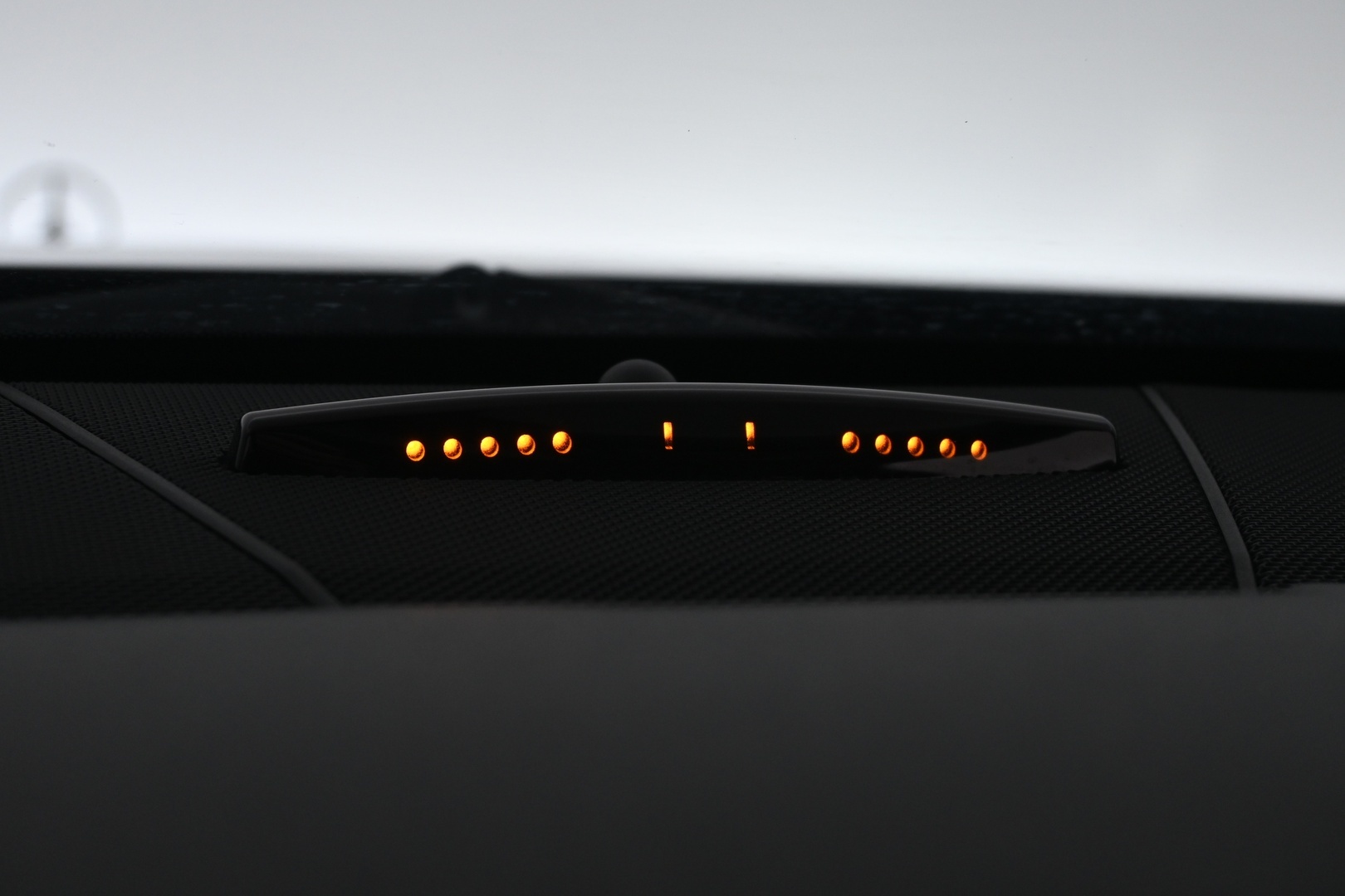 MERCEDES-BENZ E 2011