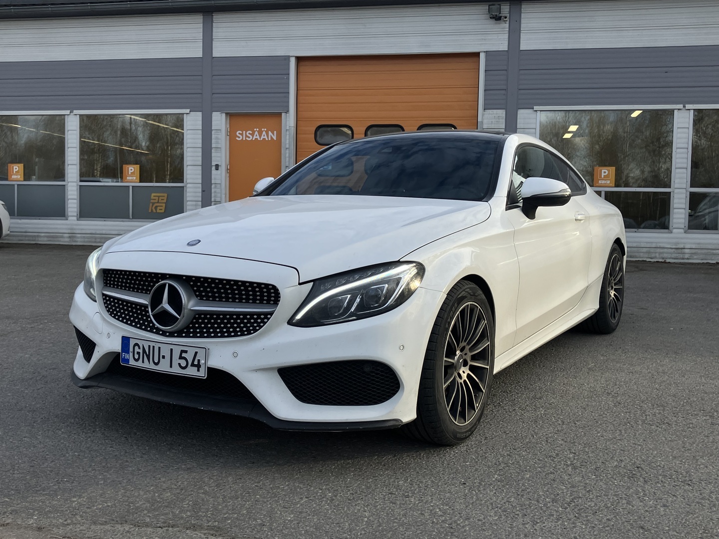 MERCEDES-BENZ C 2016