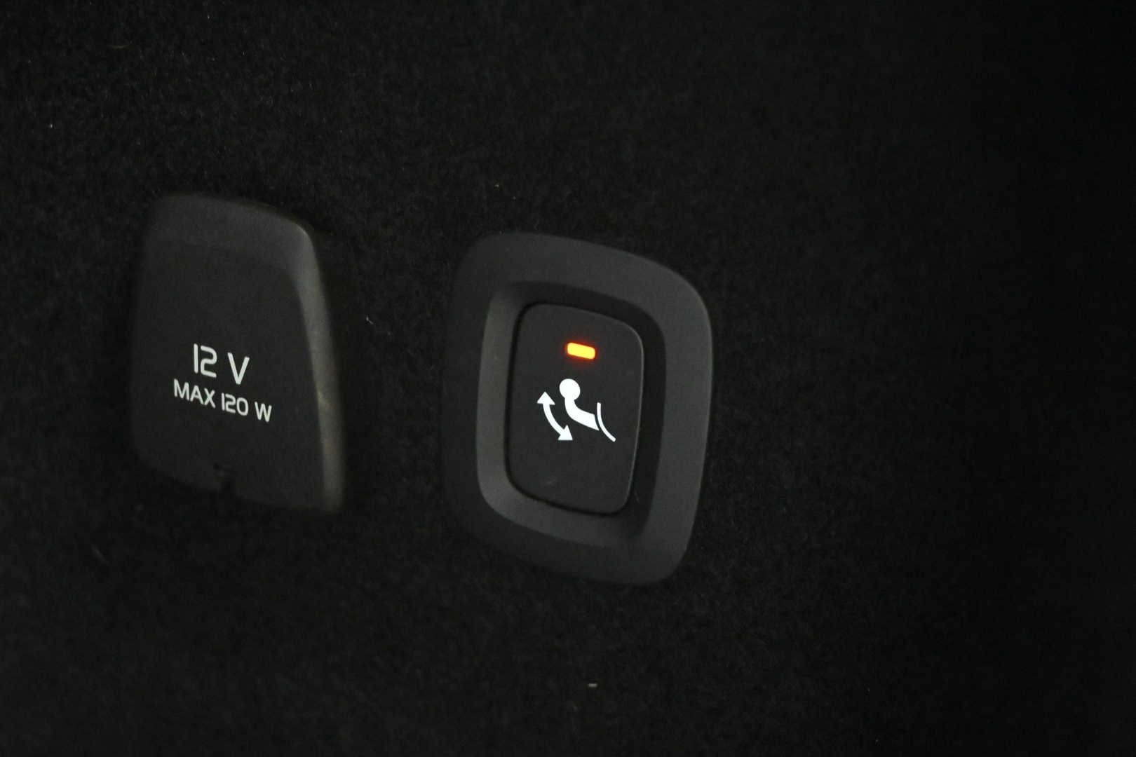 VOLVO V60 Cross Country 2022