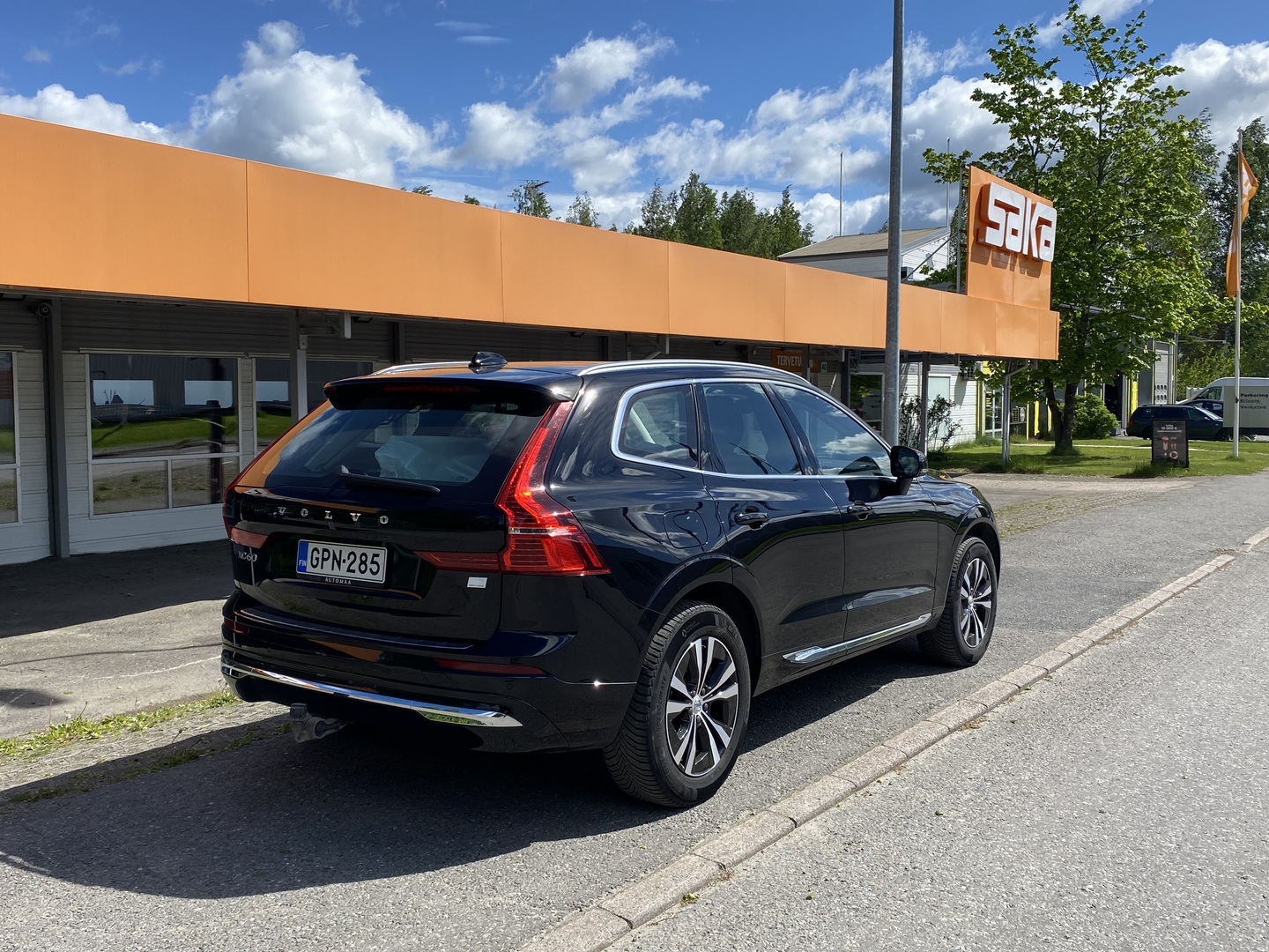 VOLVO XC60 2023