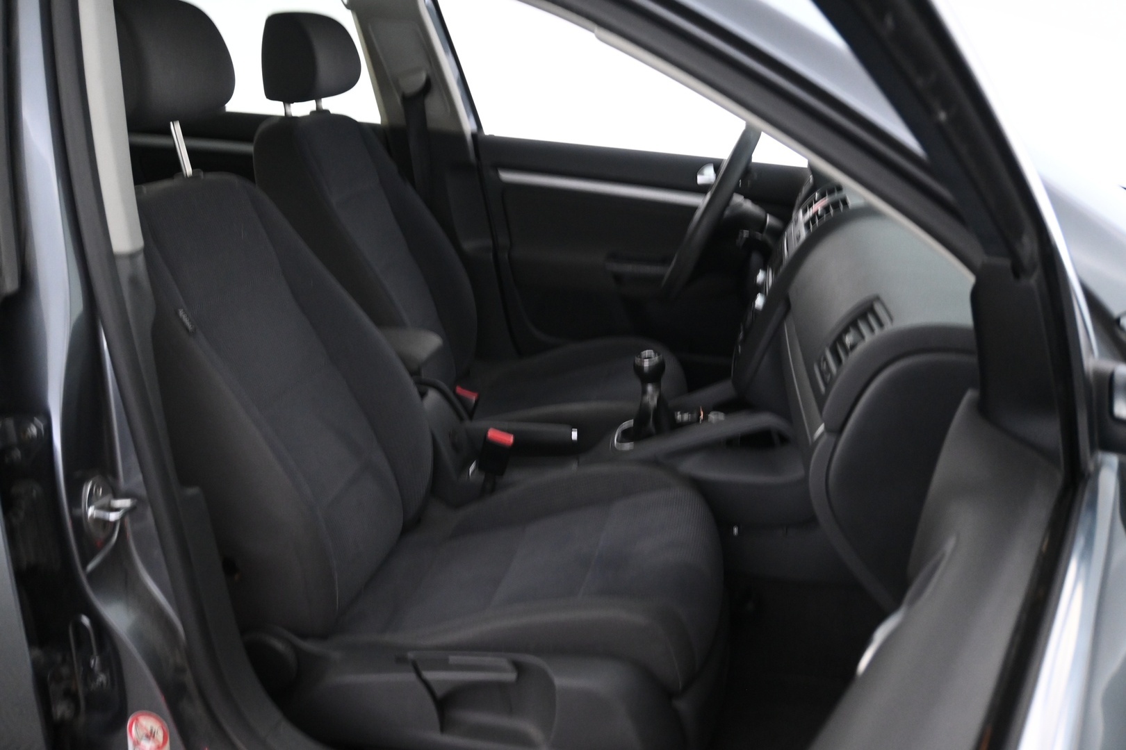 VOLKSWAGEN Jetta 2016
