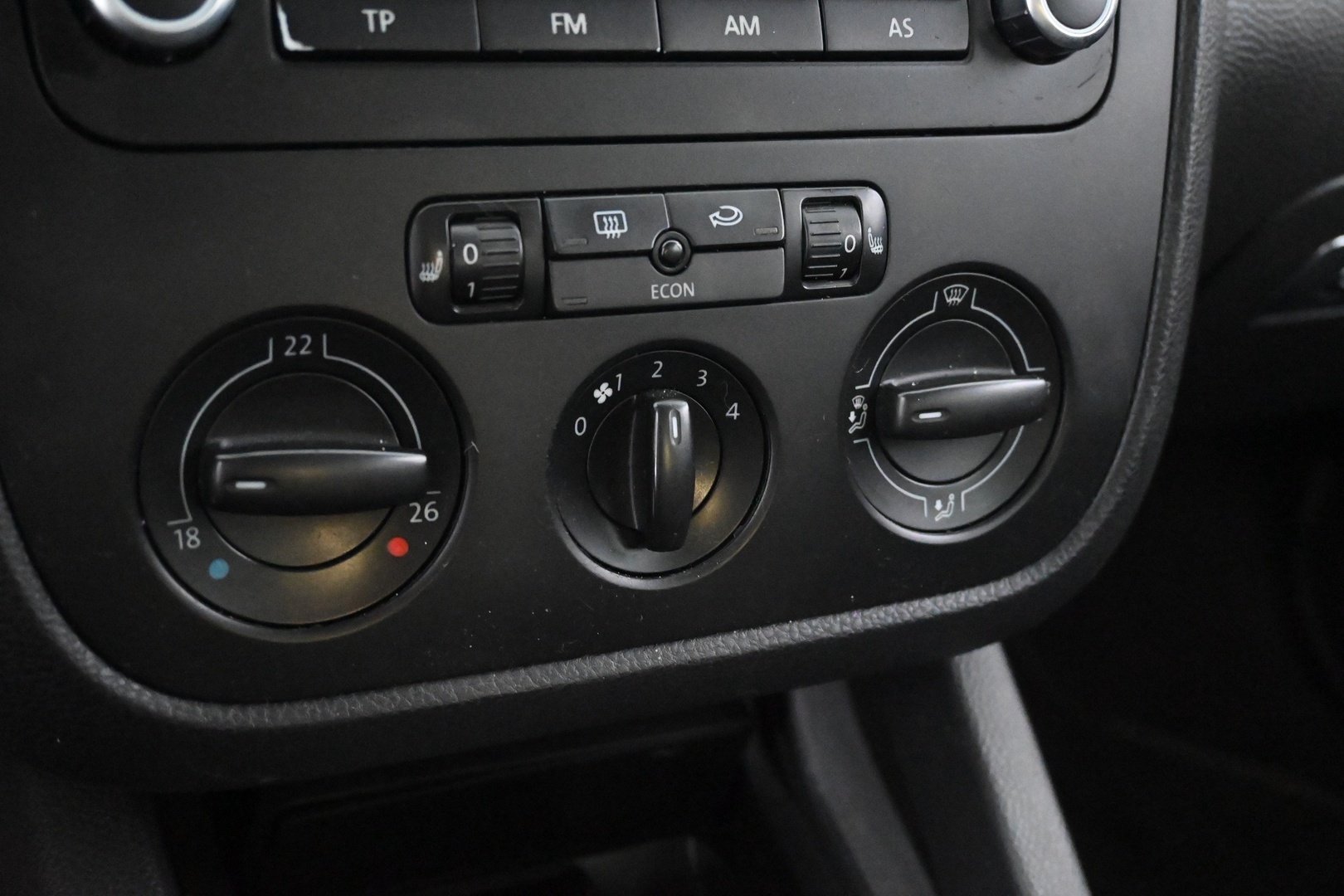 VOLKSWAGEN Jetta 2016