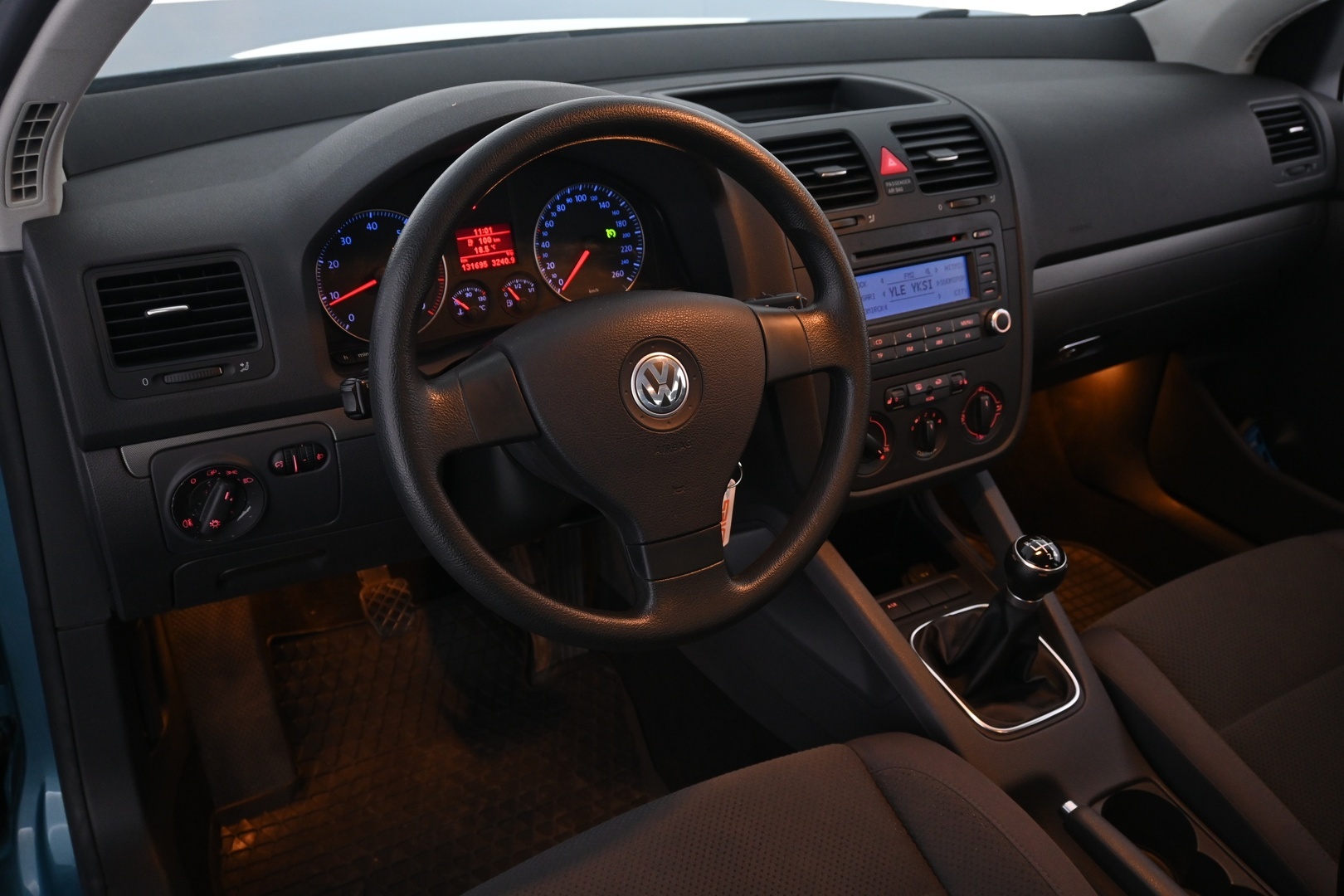 VOLKSWAGEN Golf 2007