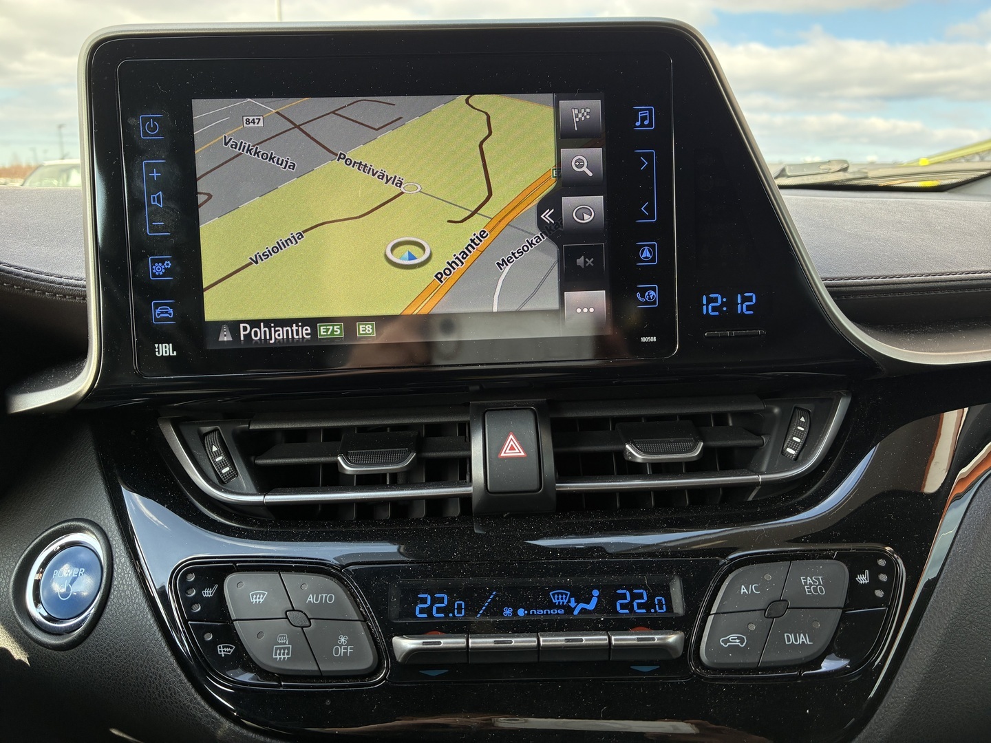 TOYOTA C-HR 2017