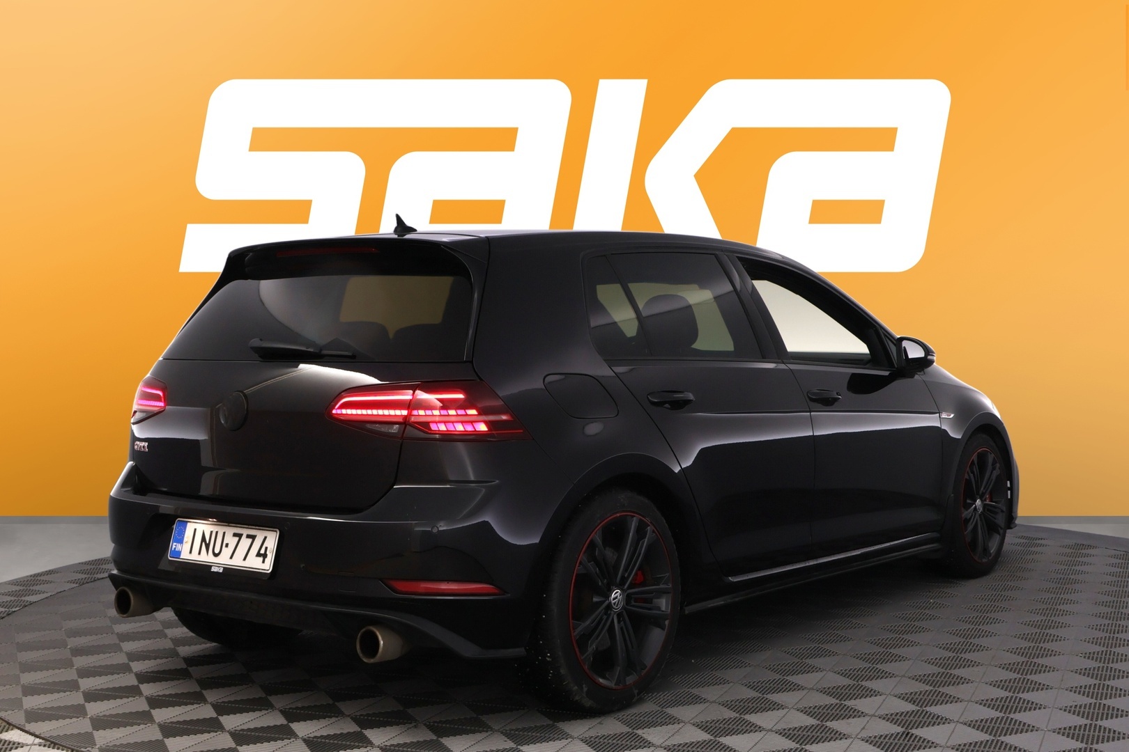 VOLKSWAGEN Golf 2018