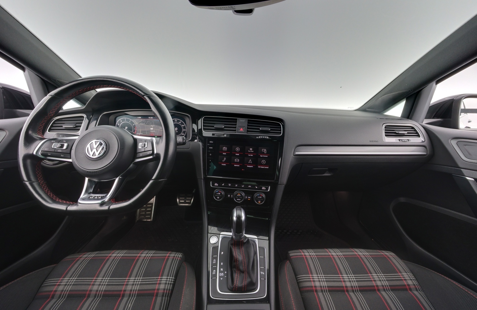 VOLKSWAGEN Golf 2018